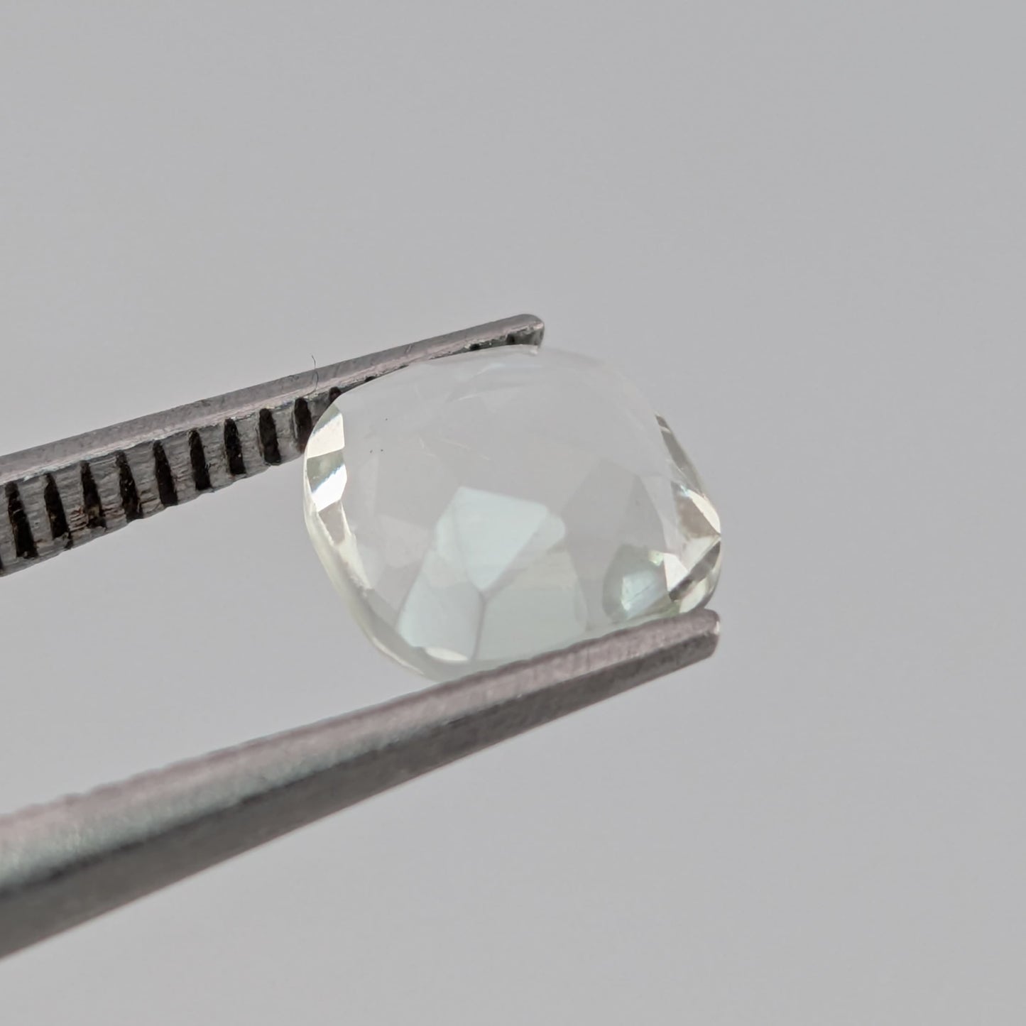 Prasiolita Facetada Cojín 6 mm