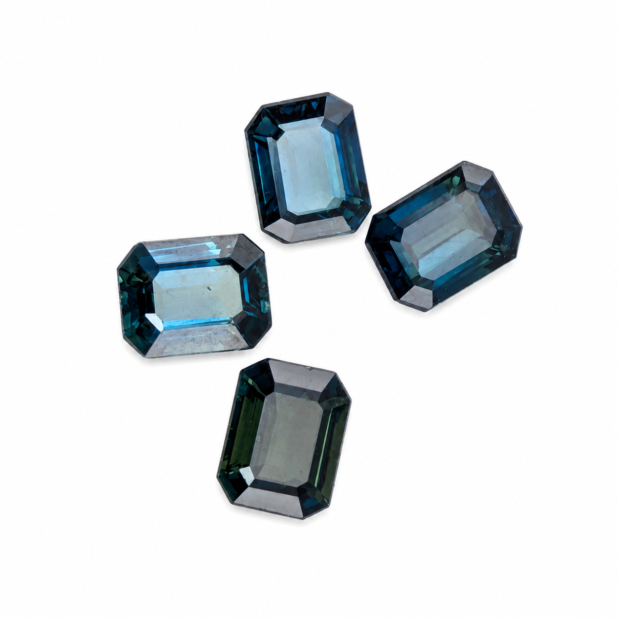 Zafiro Teal Facetado Esmeralda 5 x 4 mm