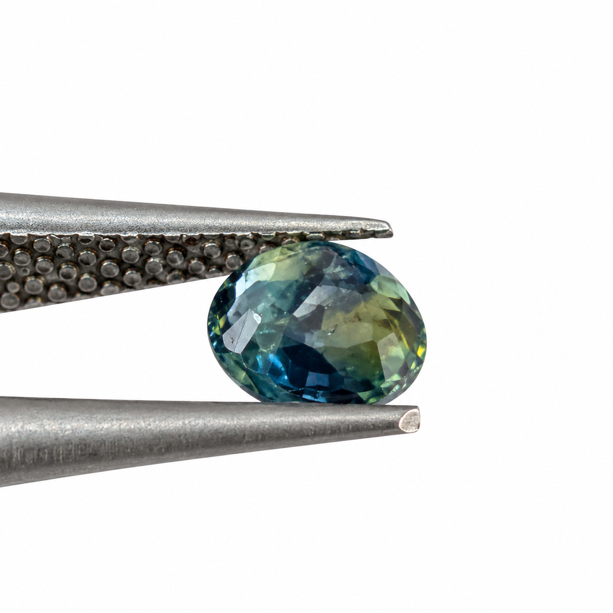 Zafiro Teal Facetado Redondo 5.56 mm
