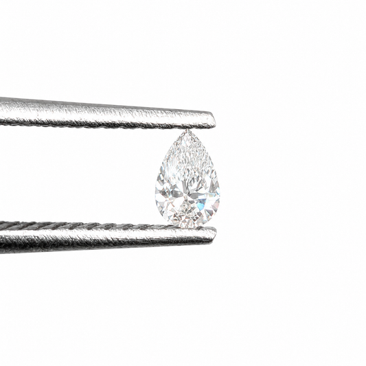Diamante de Laboratorio Facetado Pera 3 x 2 mm