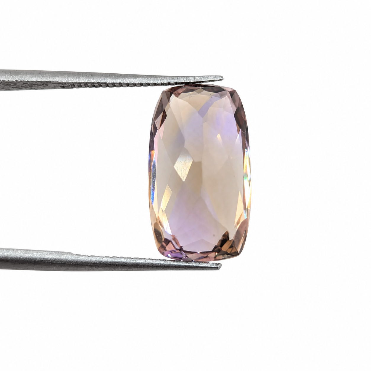 Ametrino Facetado Esmeralda 15.7 mm x 8.7 mm