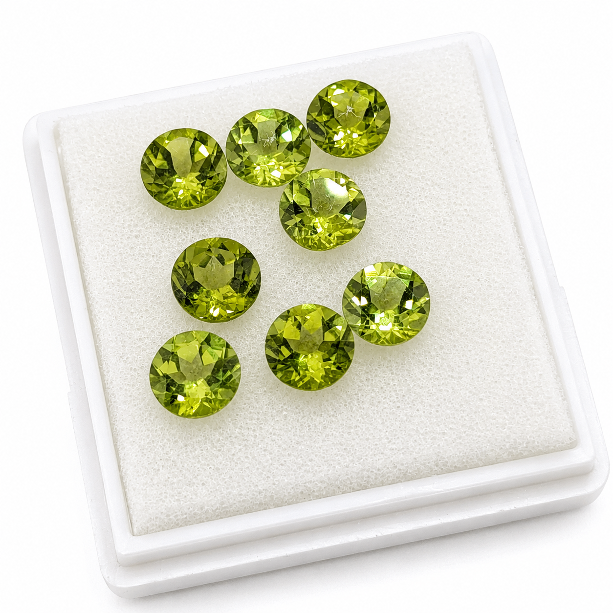 Peridoto Facetado Redondo 7 mm