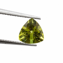 Peridoto Verde Facetado Trilliant 6 mm