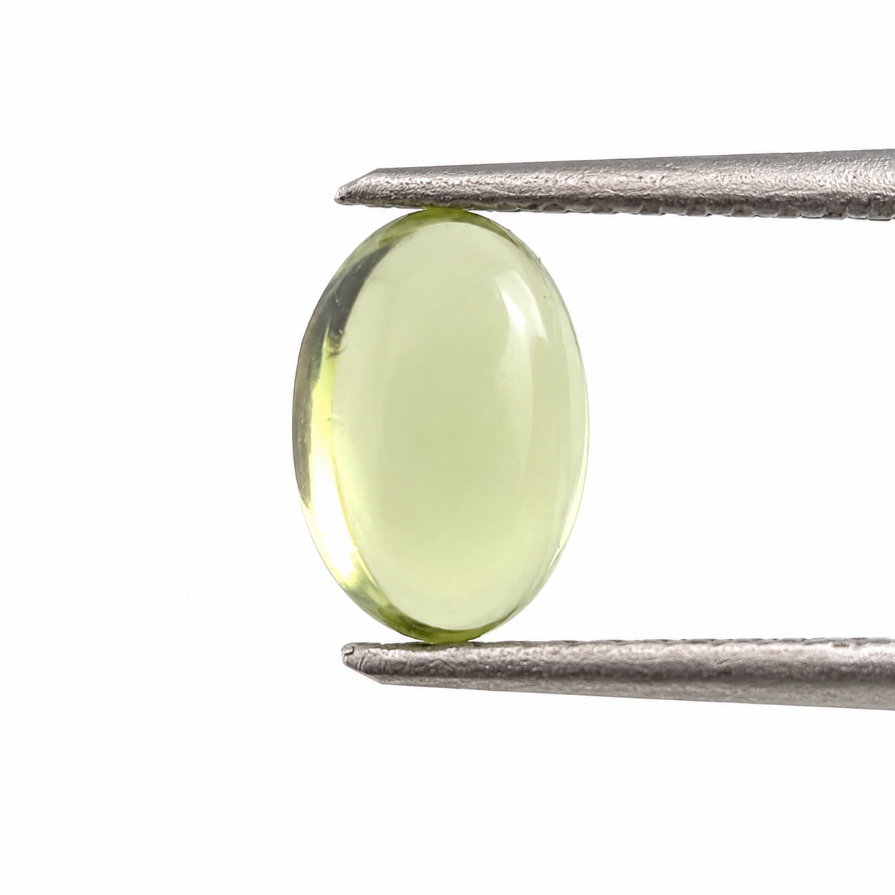 Peridoto Verde Cabuchón Ovalado 6 mm x 4 mm